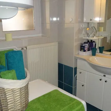 Apartma Nadja With Private Parking Ljubljana Kültér fotó