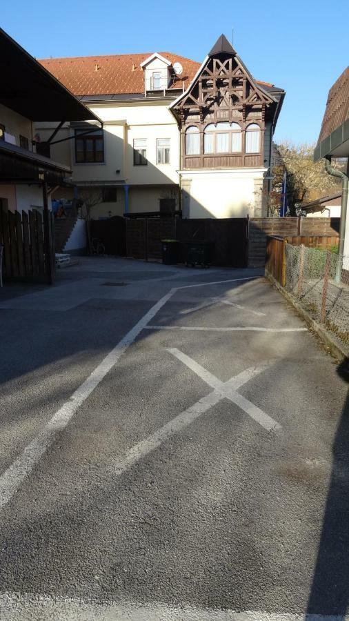 Apartma Nadja With Private Parking Apartment Laibach